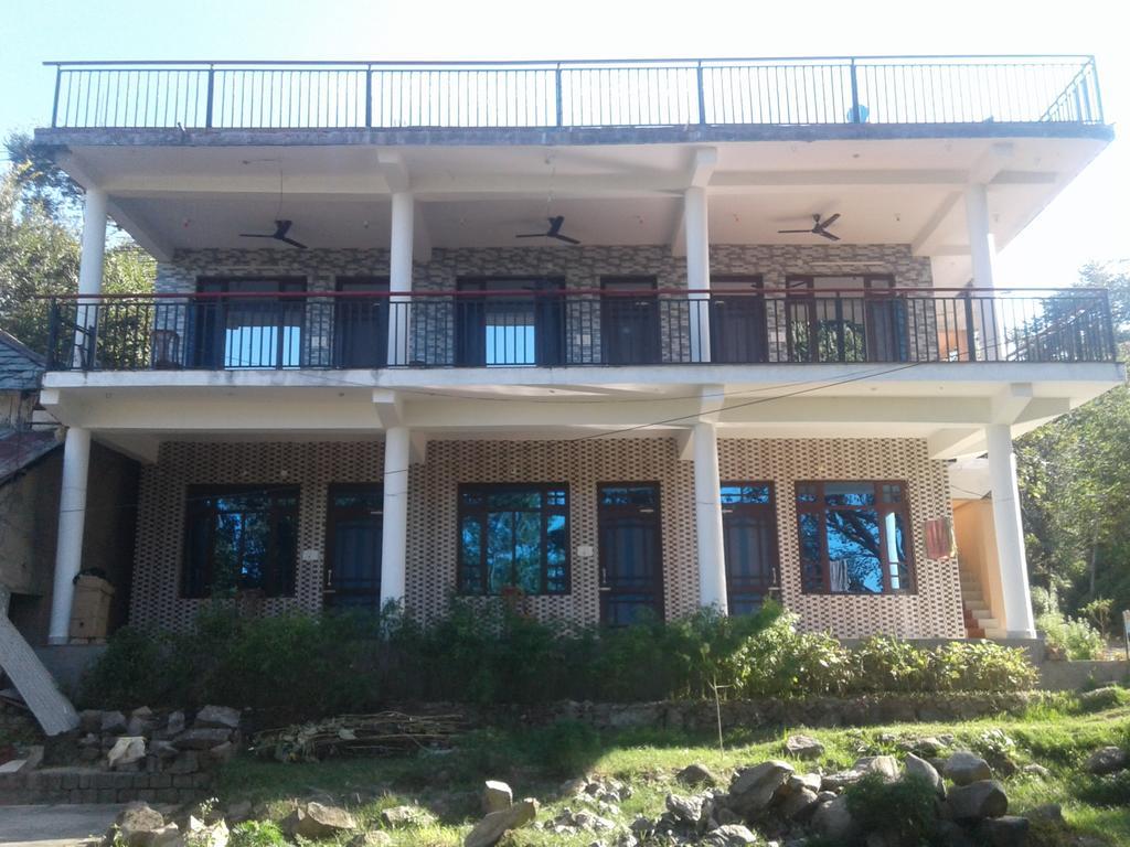 Mohinder & Mohindra Home Stay Bīr Exterior foto